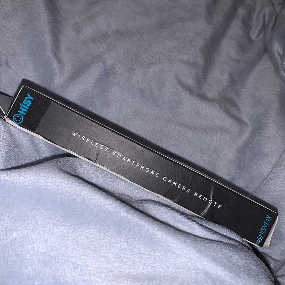 Wireless Smartphone Camera Remote - Picture 6 of 9